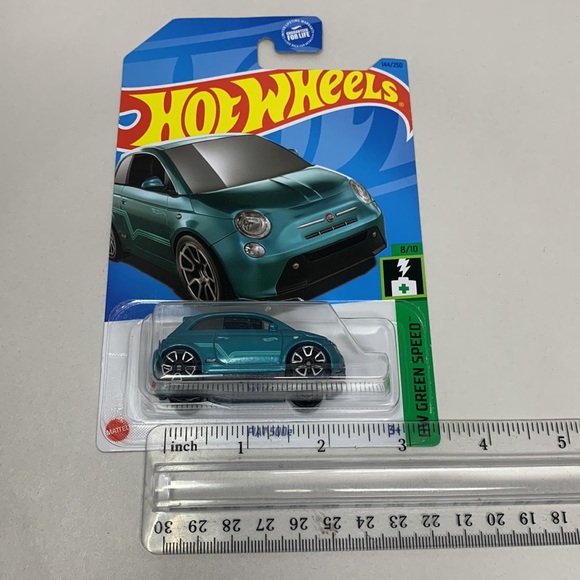 Hot Wheels Fiat 500e HW green speed car toy new by Mattel 144/250 - Picture 17 of 17